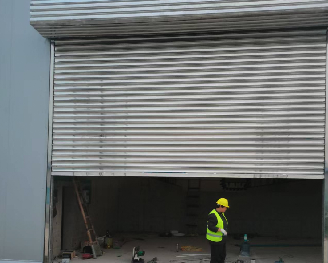 昆山不锈钢卷帘门价格